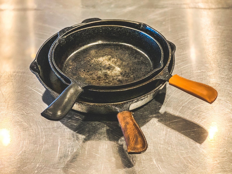 Leather Cast Iron Skillet Handle Cover Etsy