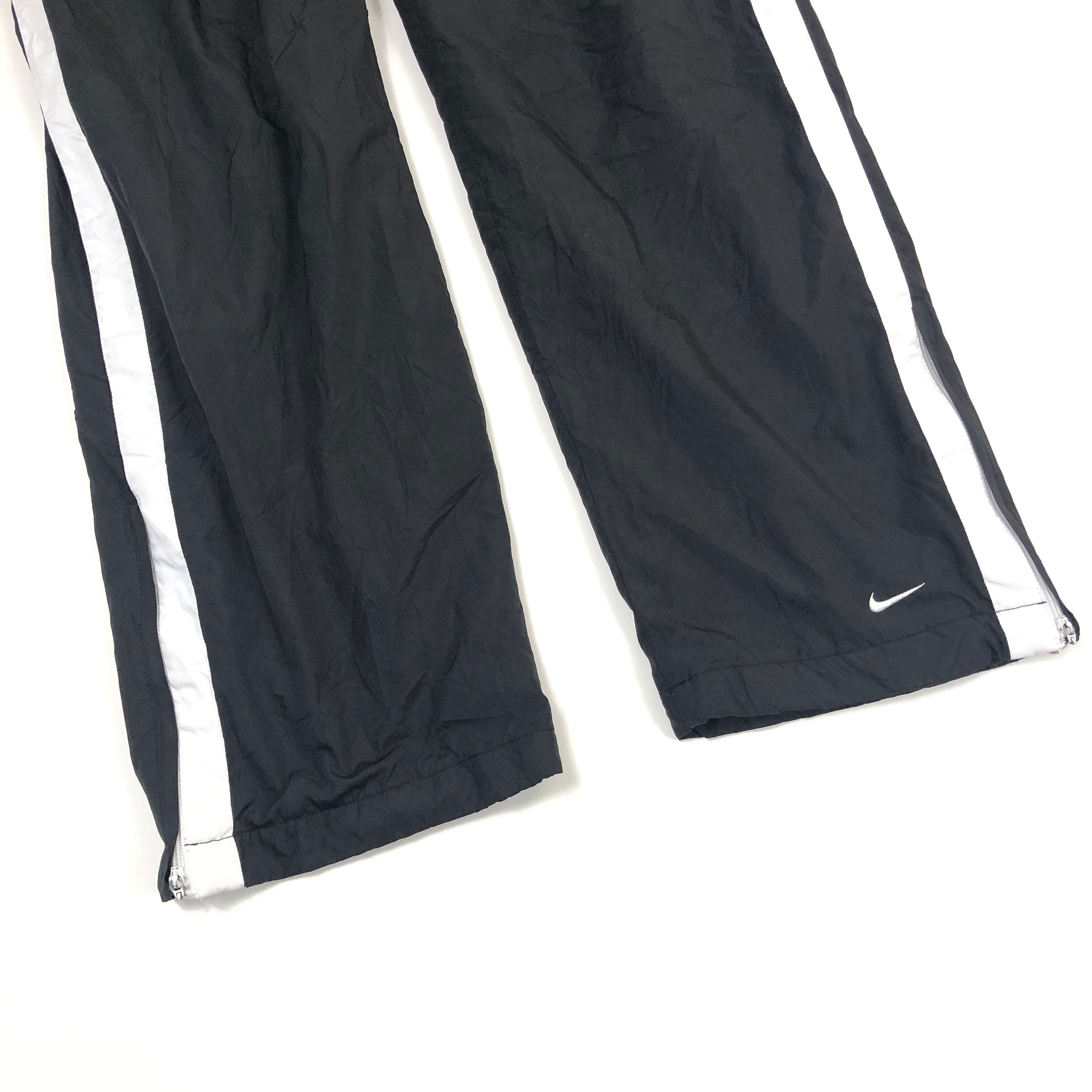nike vintage windbreaker pants
