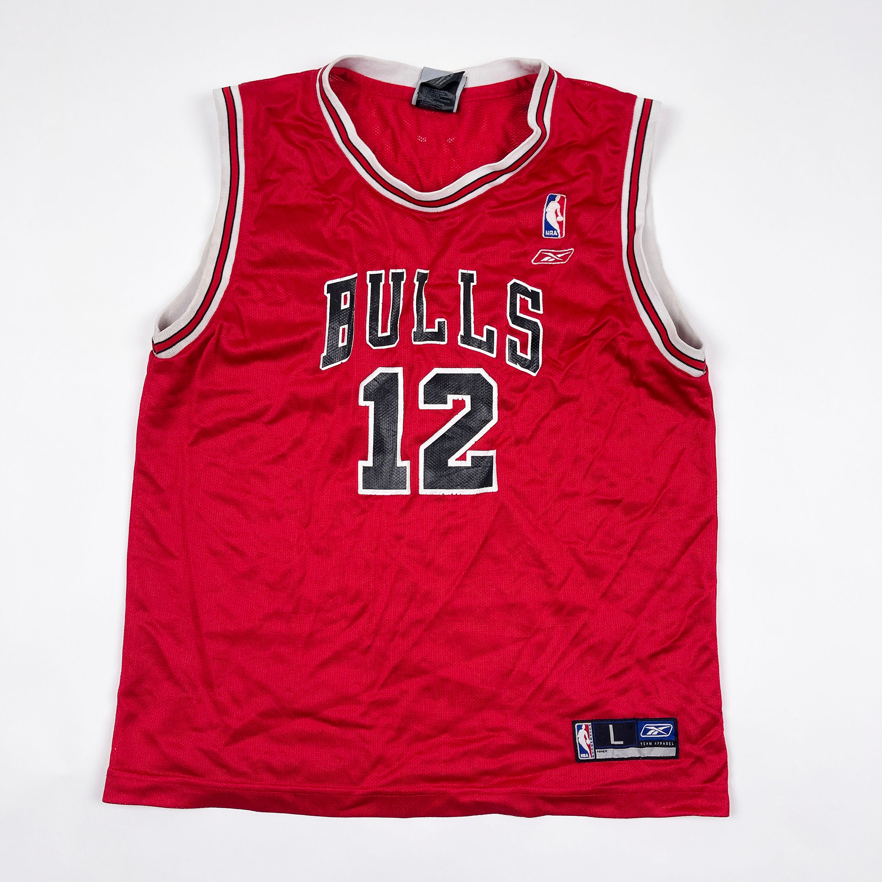chicago bulls 12 jersey