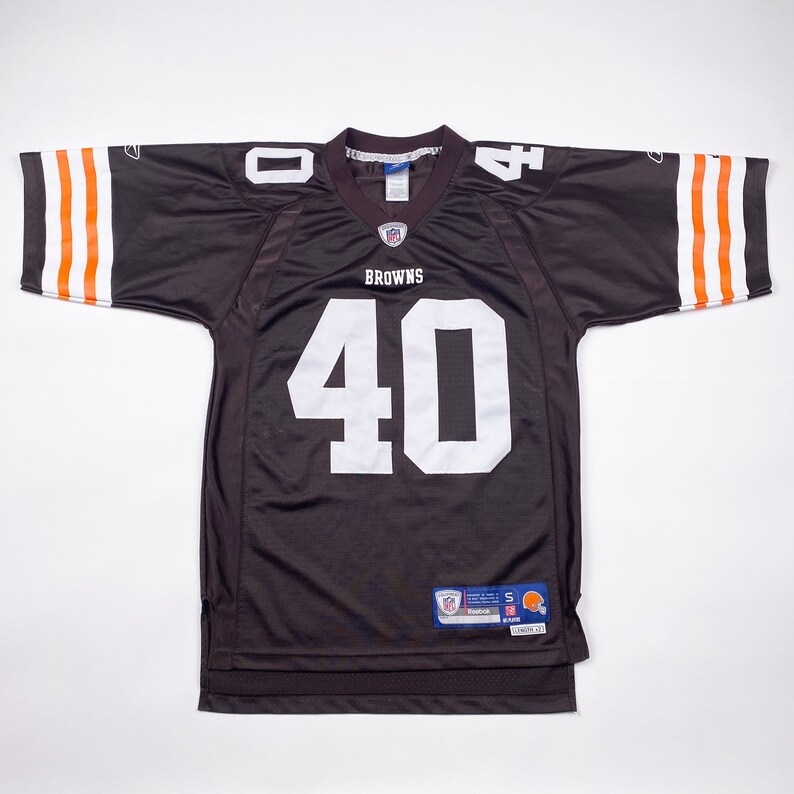 peyton hillis jersey