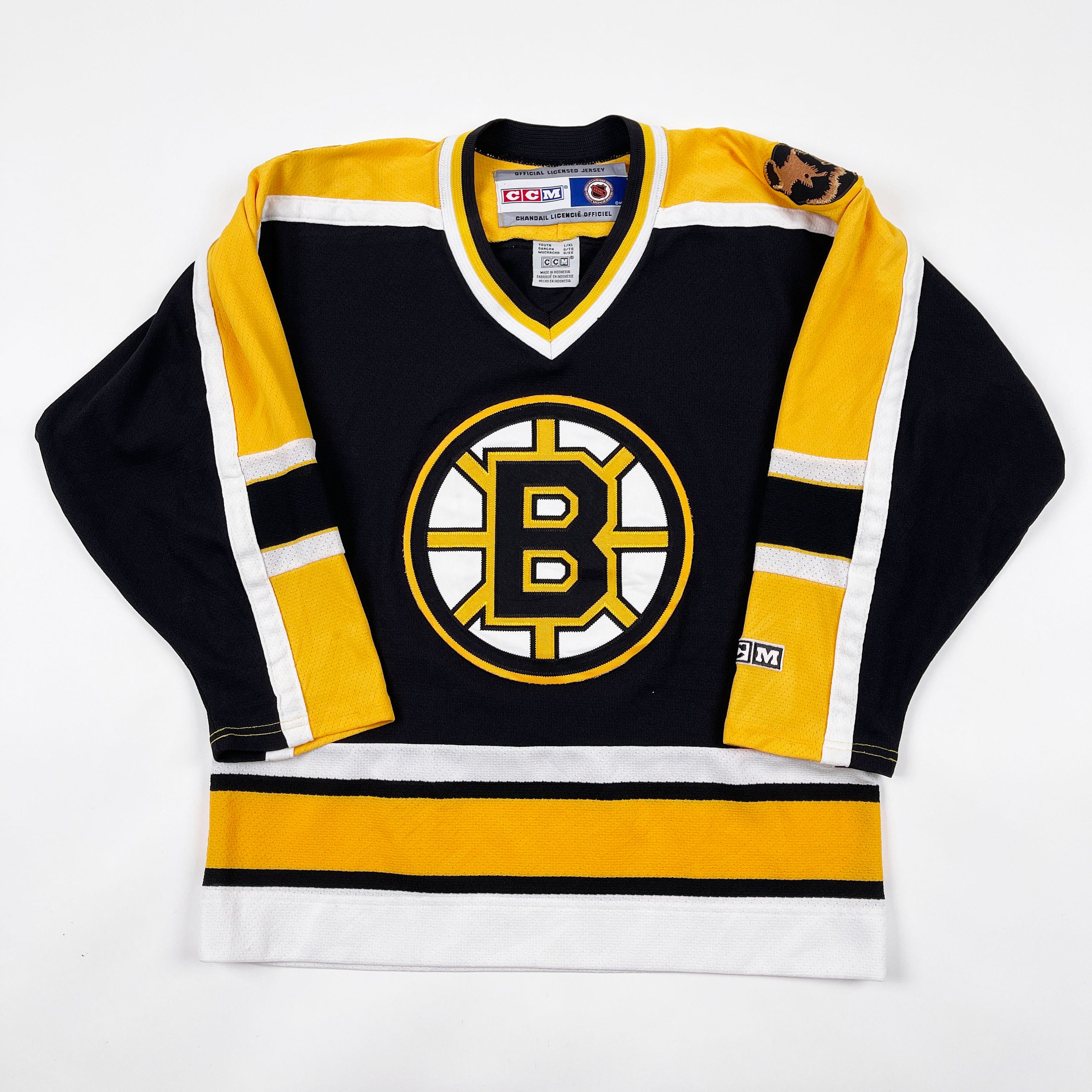Vintage 90s Boston Bruins Pooh Bear Stitched CCM NHL Hockey 