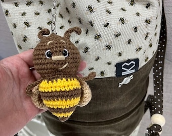 Set of bag and crochet bee keychain, Handmade project bee bag medium size, drawstring project bag, bee bag, gift for knitter