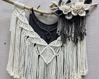 Decoración Boho para el Hogar: Panel de Macramé Hecho a Mano con Flores en Color Crudo y Chocolate