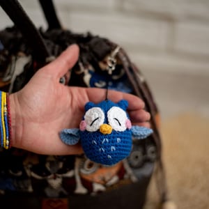 Set of bag and crochet keychain, Handmade project bag medium size, drawstring project bag, gift for knitter, crochet bear, crochet owl