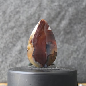 Timur agate cabochon