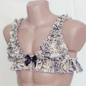 biustonosz satynowy, biustonosz męski, bielizna męska, cosplay, biustonosz jedwabny, bralette
