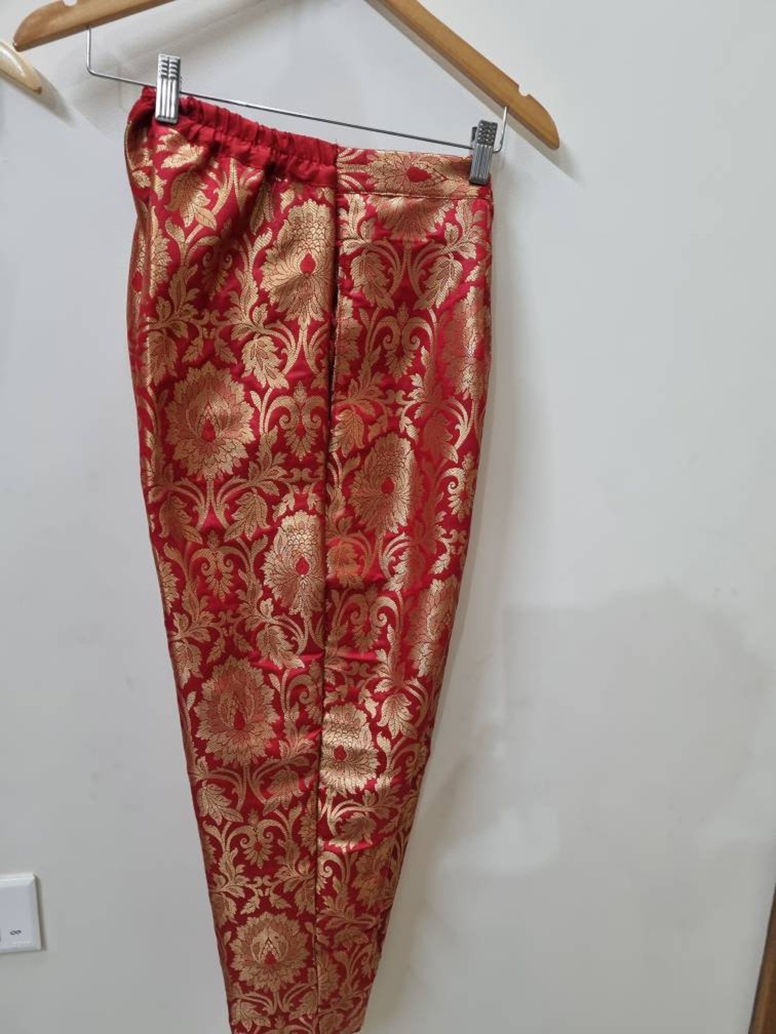 Velvet Jalabiya Kaftan Gown in Mother & Daughter Combo Set