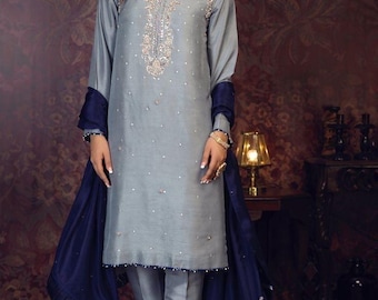 Salwar Kameez bordado: atuendo pakistaní para la fiesta Sangeet.