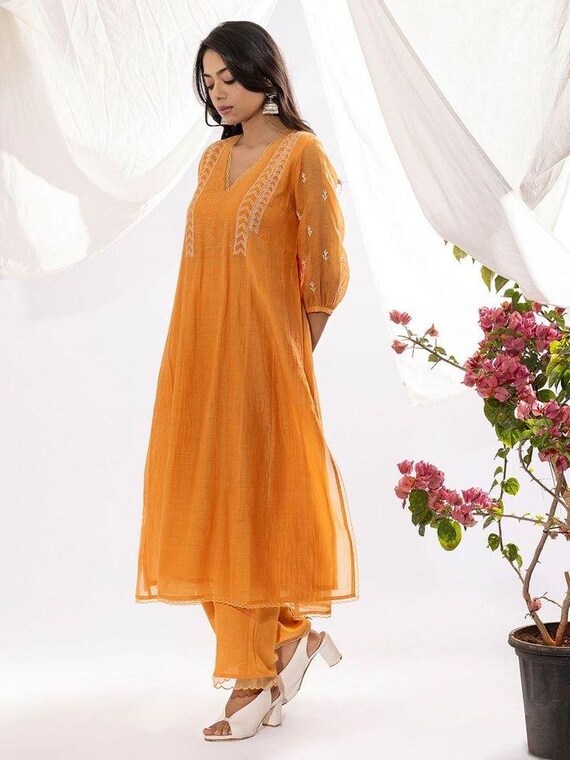 Yellow Embroided Kurta Set Mehendi Sangeet Party Wear Outfit