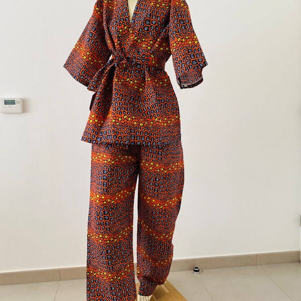 Kimono wax et pantalon large taille haute  en wax - tenue en wax femme - vêtement africain classe - kimono mi long - pantalon poches