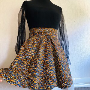 High-waisted skater skirt in wax image 3