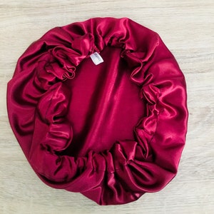 Bonnet de nuit en satin uni haute qualité bonnet protecteur Cheveux charlotte en tissu élastique super maintien choix de couleur image 4