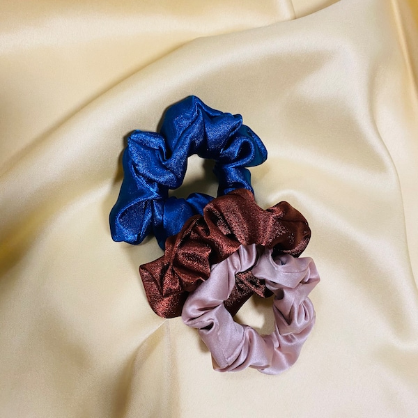 Mini Chouchou cheveux en satin - scrunchie Foulchies - satin unie - cadeau chouchou original - protecteur cheveux, idée cadeau femme