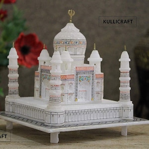 The Taj Mahal Handcrafted Marble Decorative Model. Perfect Taj Mahal Showpiece. Best For Gifting And Home Decor. .