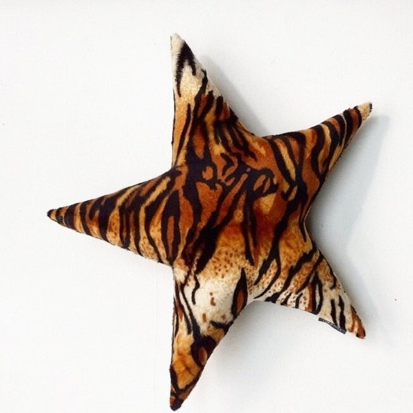 Tiger Print Star Cushion, Medium, Black, Gift ideas, orange, Off white, Faux fur, Pillow, Home Decor, Living room, Kids/Nursery. Eclectic.