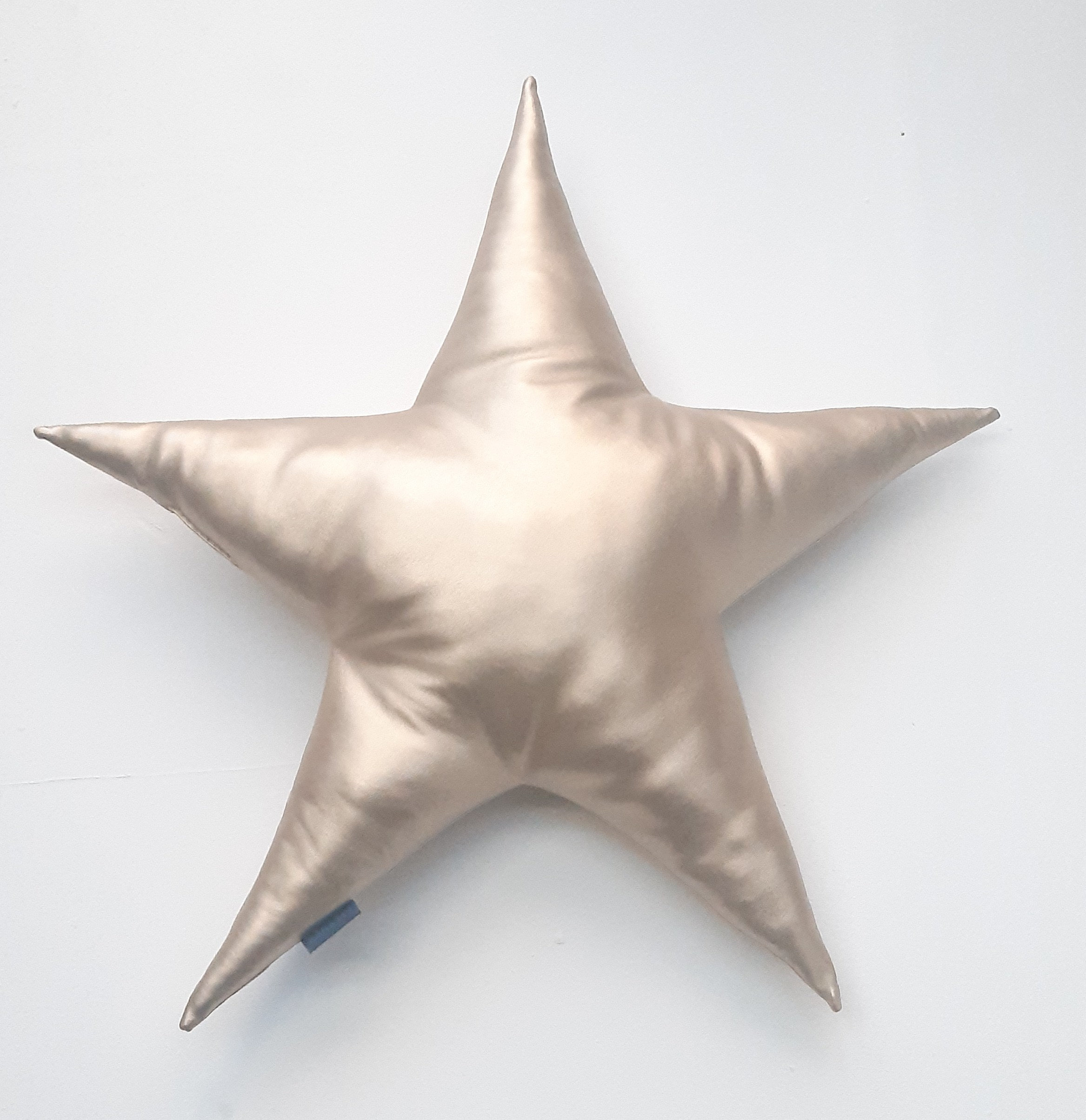 Gold star cushion Clearance