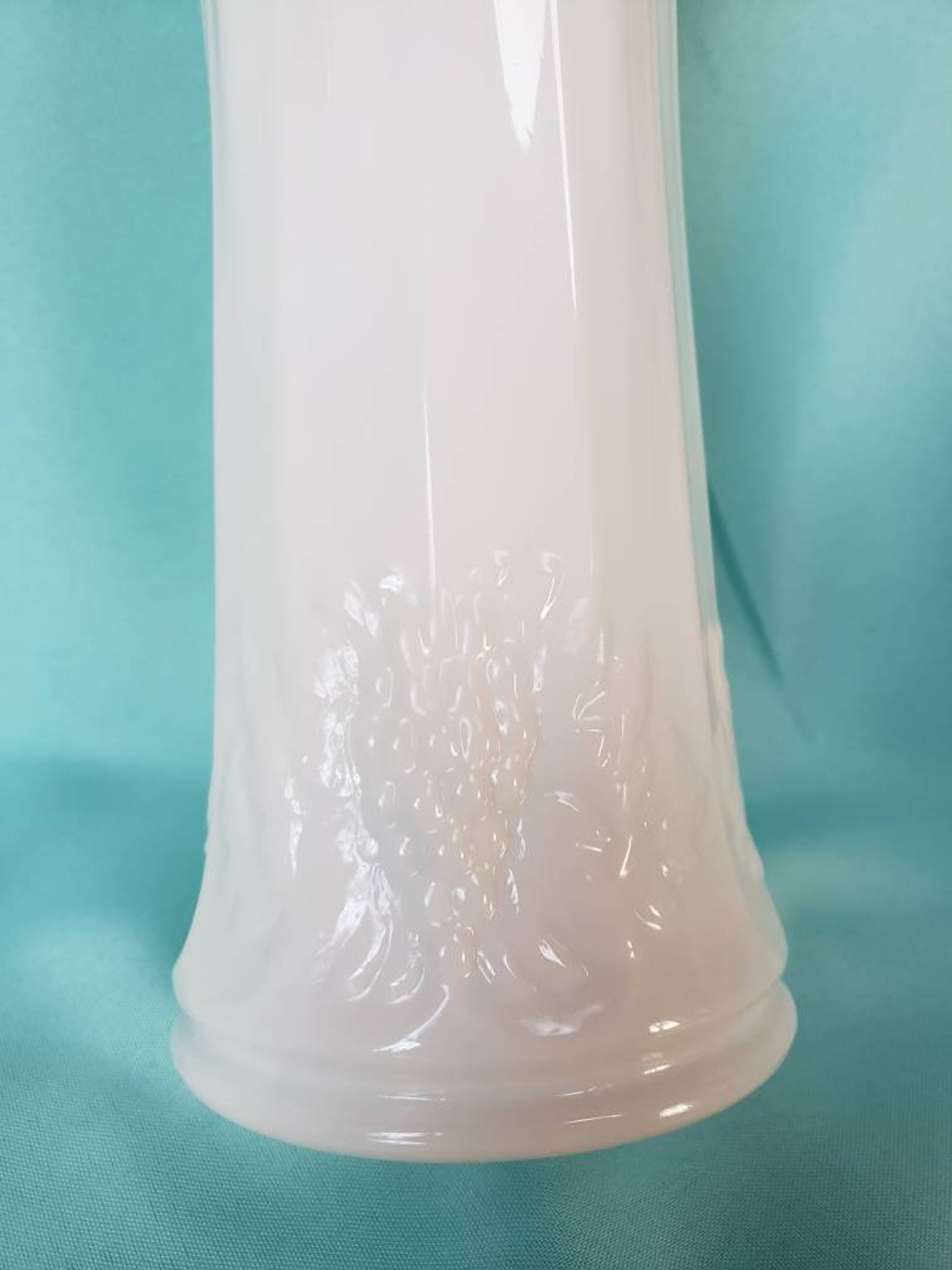 Westmoreland White Milk Glass Paneled Grape Vine Pattern Vase Etsy