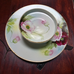 Nippon Hand-Painted Royal Kaga Serving Plate w/ Attached Pedestal Bowl