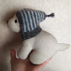 Pdf pattern little Dog hats/Striped dog hat with tassel/Knitting Dog Hat/The ear is warmer/winter dog beanie for chihuahua/knitting pat/easy