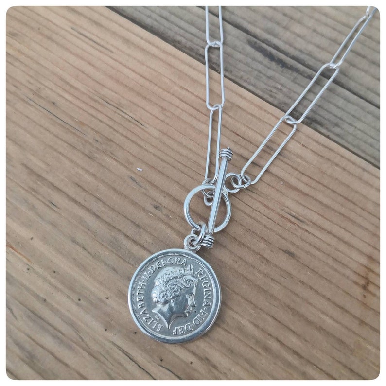 Queen elizabeth coin necklace Clearance