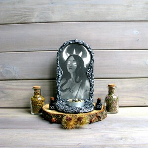 Hecate altar candles holder/Witchy altar/Goddess of witchcraft magic and the moon/Altar candlestick/Witchcraft decor/Wiccan/Pagan decor
