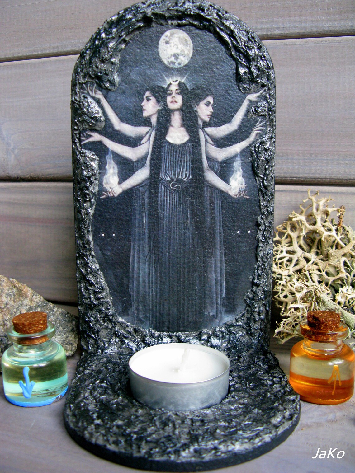 Hecate altar candles holder/Goddess of witchcraft magic and Etsy