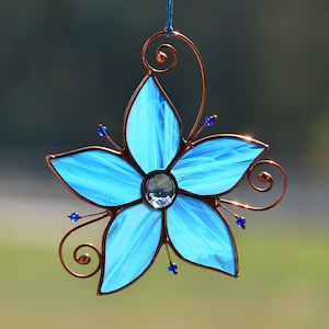 Stained glass blue flower suncatcher, suncatcher for window hanging