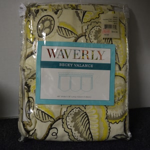 Waverly Becky Valance Fantasy Fleur - Pumice 48&quot; x 18&quot; 12135