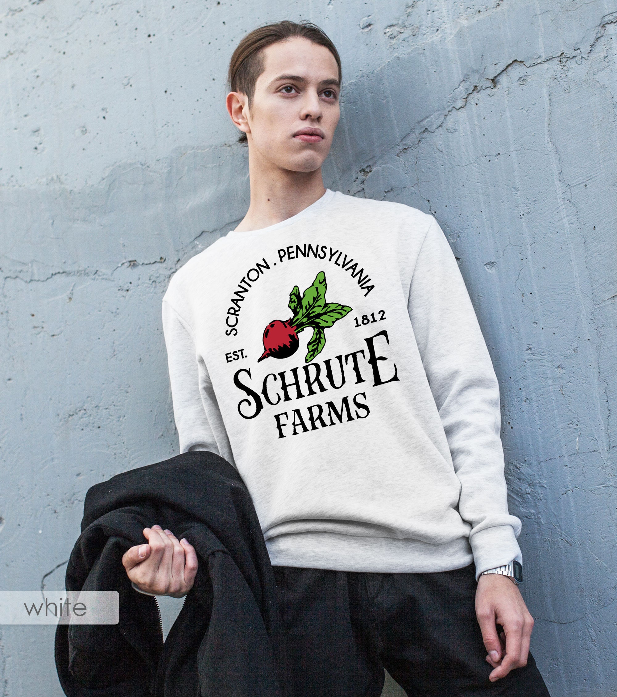 T-Shirt Donna Schrute Farms – The Office TV Series, Scranton Pennsylvania, Fan Gift, Stampata Di Qualità