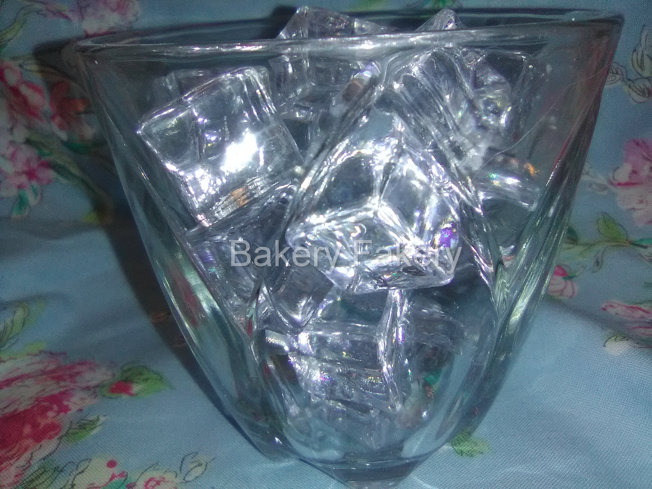 6 Pc. Fake Ice Cubes Ice Cube Props Tumbler Toppers Fake Drink Etsy