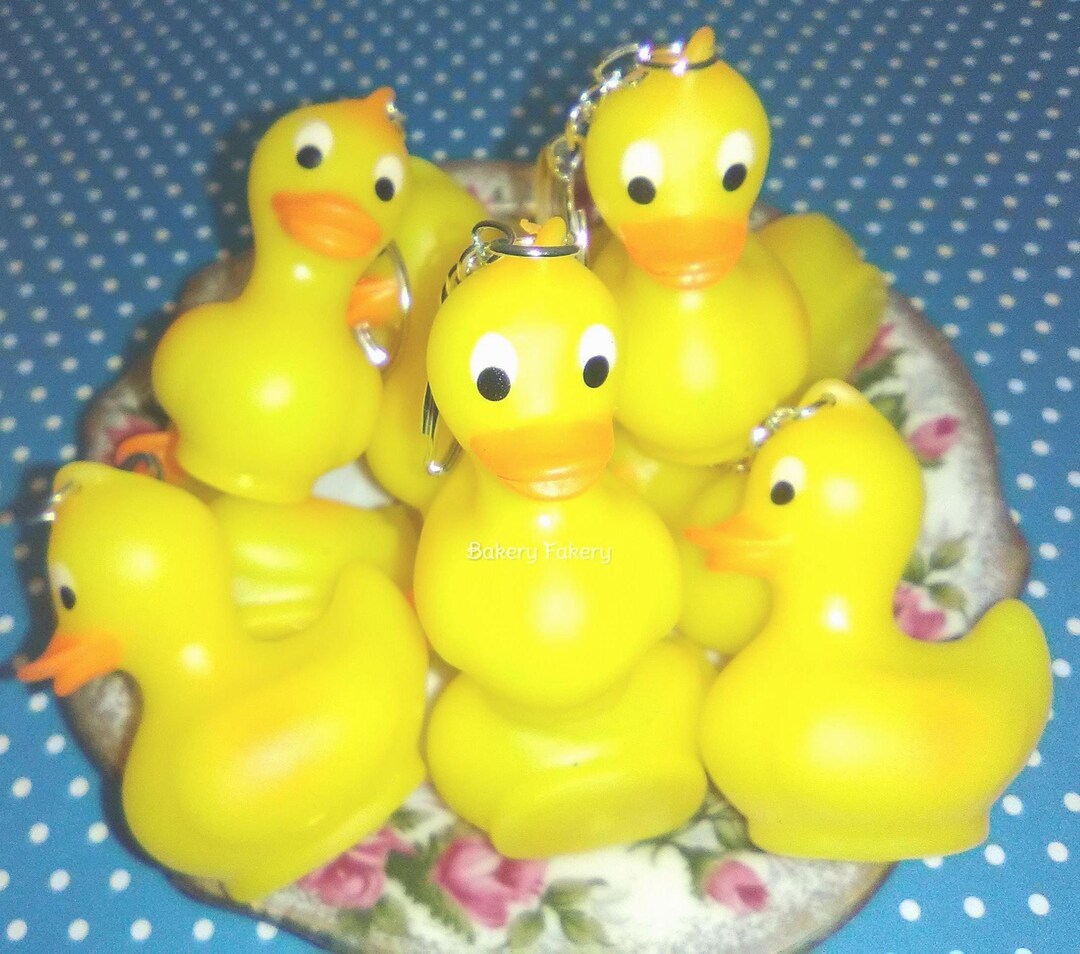 Rubber Duck Keychains, Yellow Rubber Duck Keychains, Novelty Toys ...