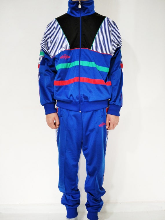 Vintage sports suit. 90's style sports suit. Vinta