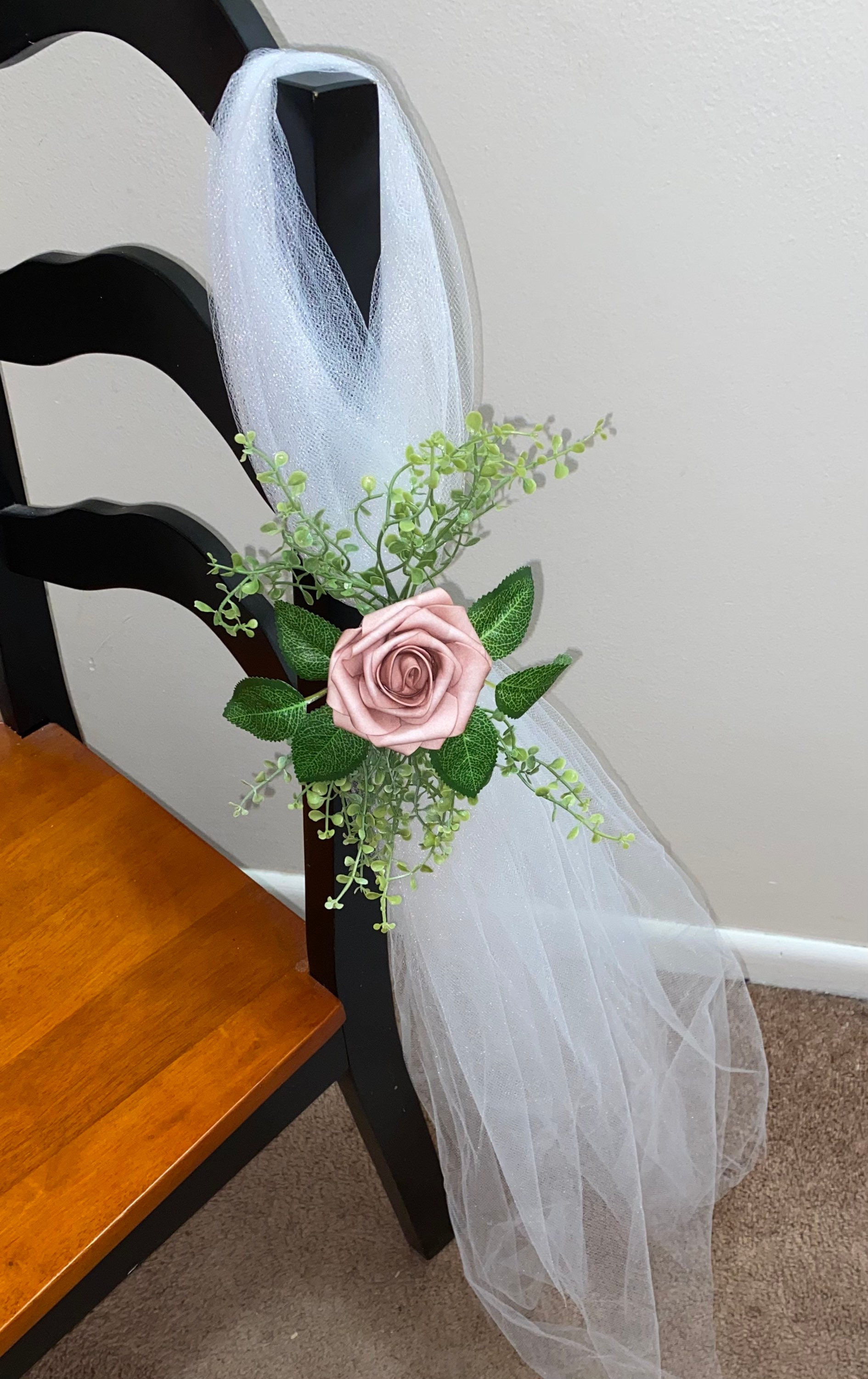  COOLHIYA Wedding Chair Back Flowers Wedding Chair Flower Mini  Bouquet Flowers Floral Chair Decorations Wedding Welcome Sign Out Door  Chairs Rose Arch Chair Back Flower Decor Plastic Outdoor : Home 