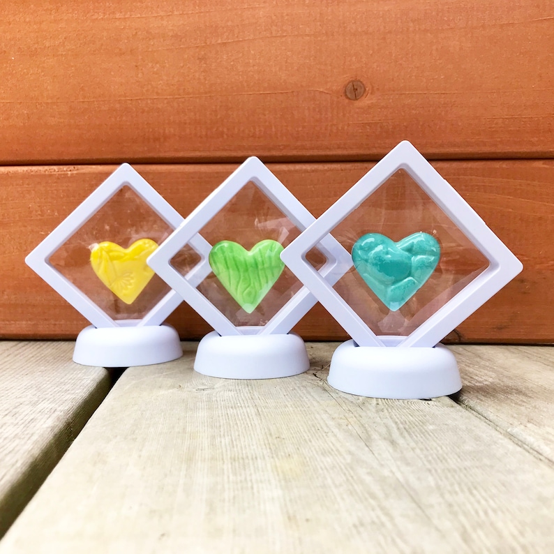 Feeling Hearts, Grief Gifts, Memorial Hearts, Pocket Hearts, Worry Stones, Love Gift, Loss of a Loved One, Sympathy Gifts, Rainbow Hearts Bild 6