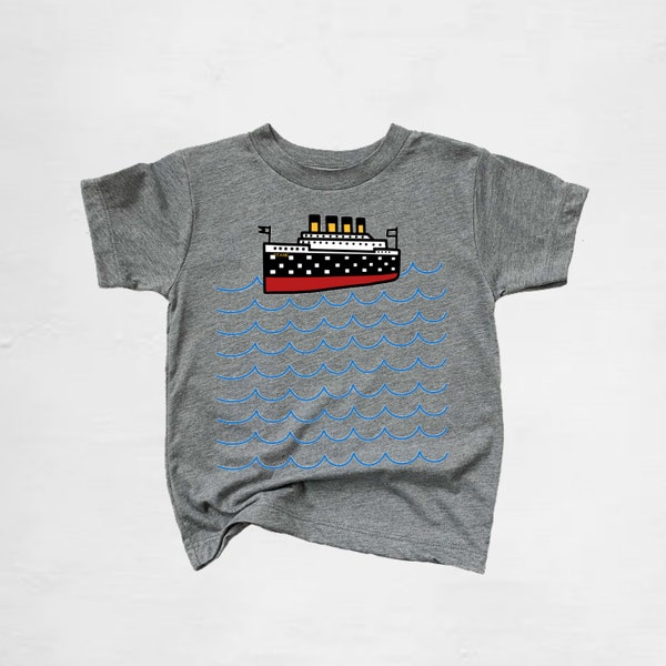 Youth Titanic graphic t-shirt / toddler t-shirt / baby t-shirt / kids boat shirt / the titanic / handmade kids shirt