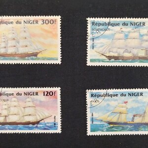 Sellos postales originales de la República de NIGER Serie «Postes 1984» Veleros, Lote de 4 sellos únicos raros con nominales 80-120-150-300f
