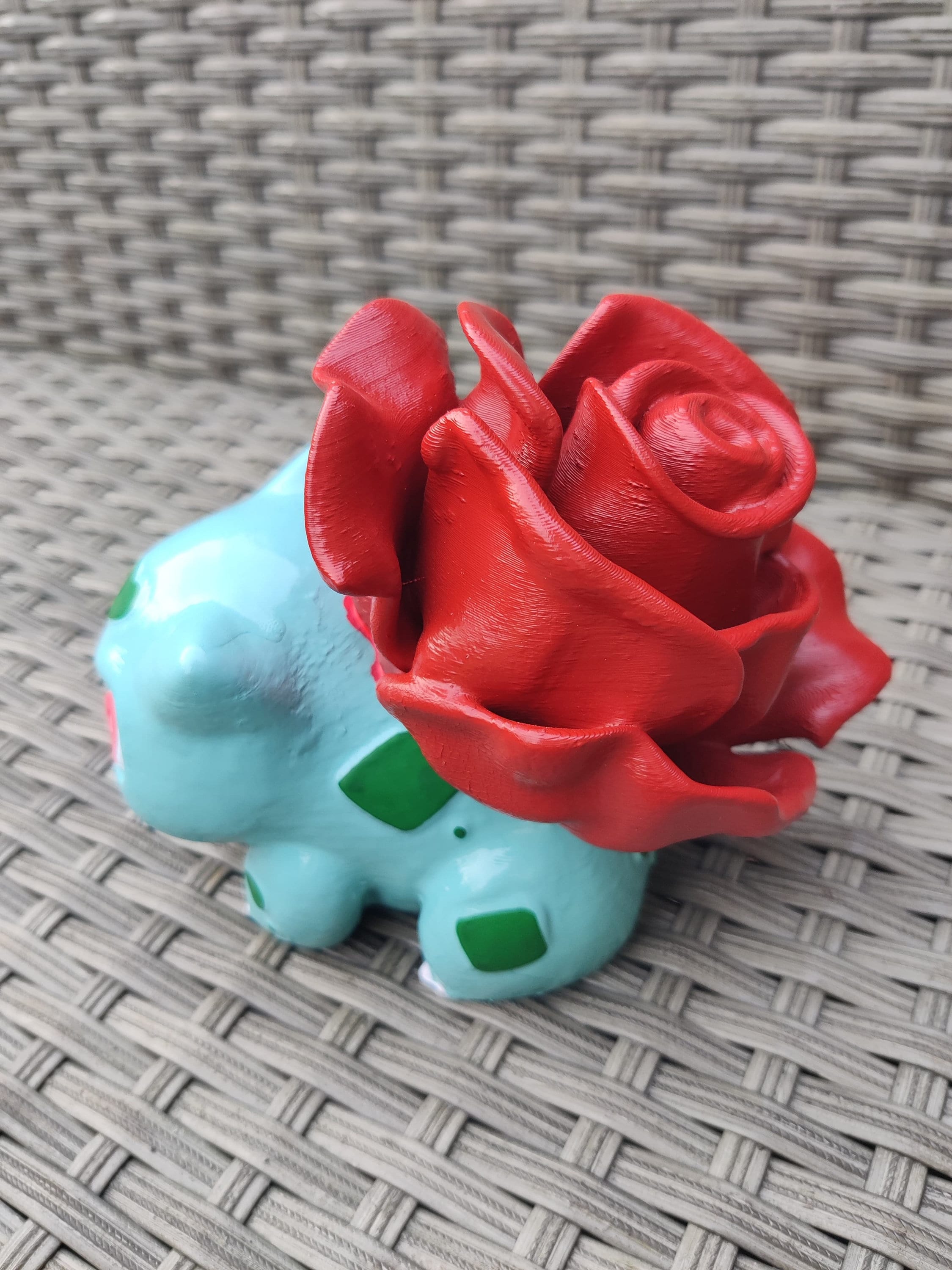 Valentines Bulbasaur With Rose | Etsy