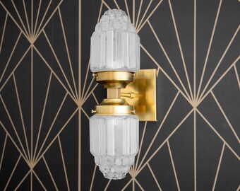 Deco Wall Sconce - Brass Sconce - Art Deco Globe - Wall Lamp - Art Deco Bathroom - Gold Wall Light - 1930s - Art Deco - Model No. 7180