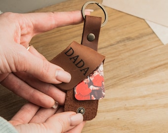 Personalisierter Leder-Foto-Schlüsselanhänger, individueller Schlüsselanhänger, Papa-Schlüsselanhänger, einzigartiges Papa-Geschenk, Geburtstag, Jahrestag, Vatertag, Muttergeschenk