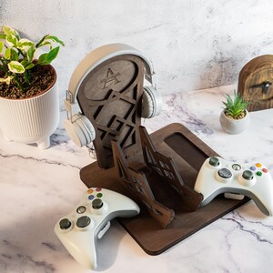 Custom Game Organizer, Personalized Headphone Controller Stand, Gamer Gifts for Boyfriend, Gamepad Dock, Headphone Holder Dad Desk Organizer