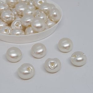 Pearl ivory shank buttons Set of 6 off white bridal acrylic buttons Pearl buttons for wedding dress