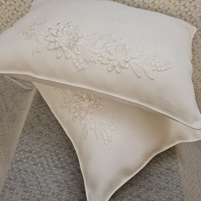 Wedding Pillows for Kneeling With 3D Lace Applique off White Etsy