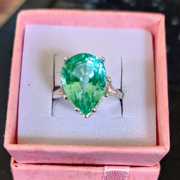 Raro 9Ct Natural Neon Green Brazilian Paraiba Turmaline Pear Ladies Solitaire Gemstone Cocktail Ring solid 925 Sterling Silver Size 7