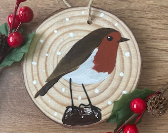 Hand Painted Robin in Snow Wooden Hanging Christmas Decoration for Garden/Home - Christmas Tree Decoration - Wooden Bauble