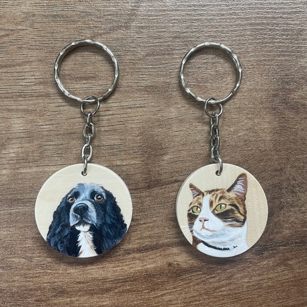 Personalised Hand Painted Pet Keyring - Custom Dog Cat Rabbit Wooden Key Chain