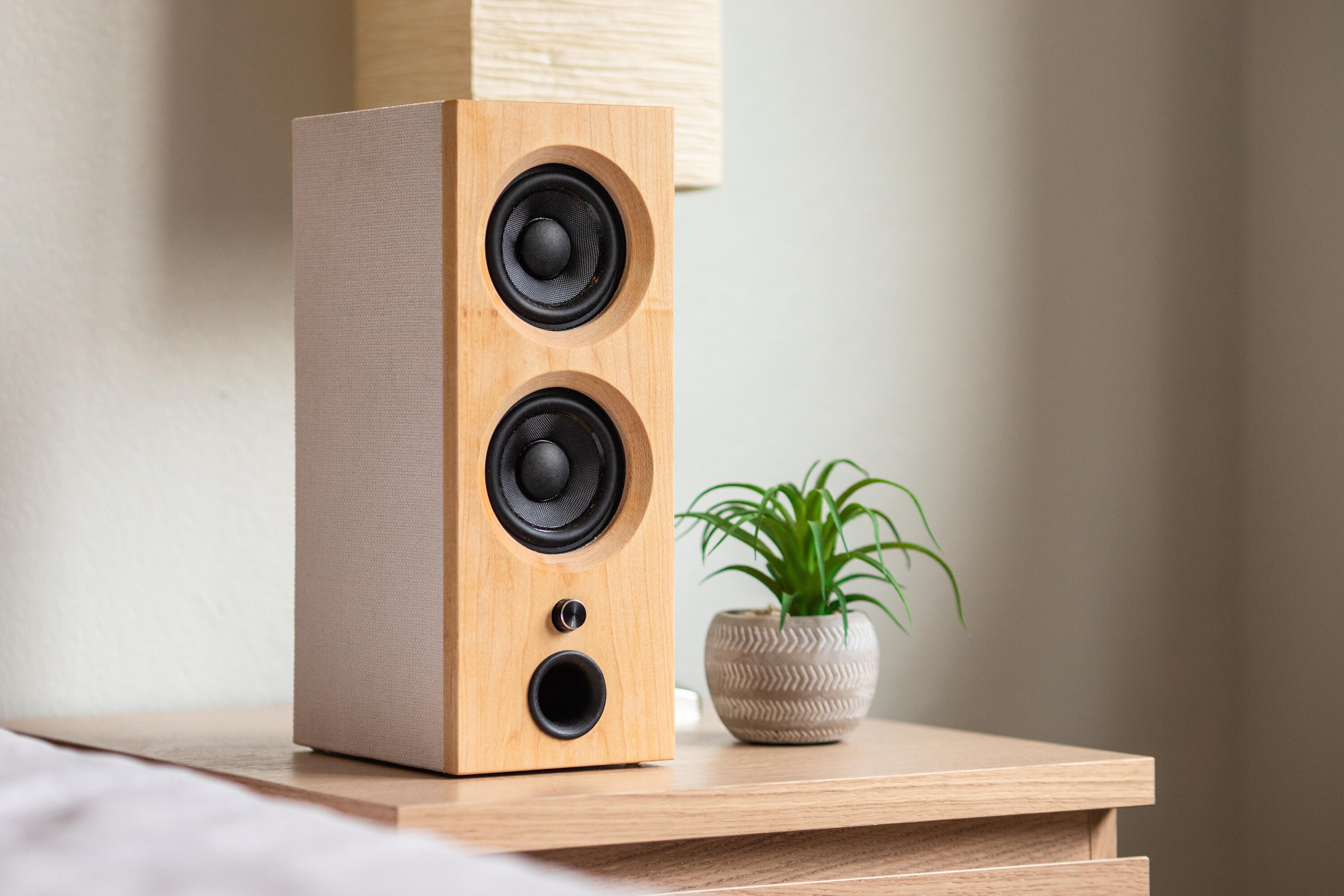 Bose Tower Speakers for sale Only 4 left at 75