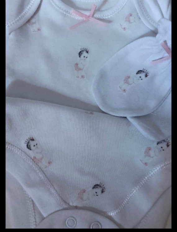 long sleeve baby vest with mittens