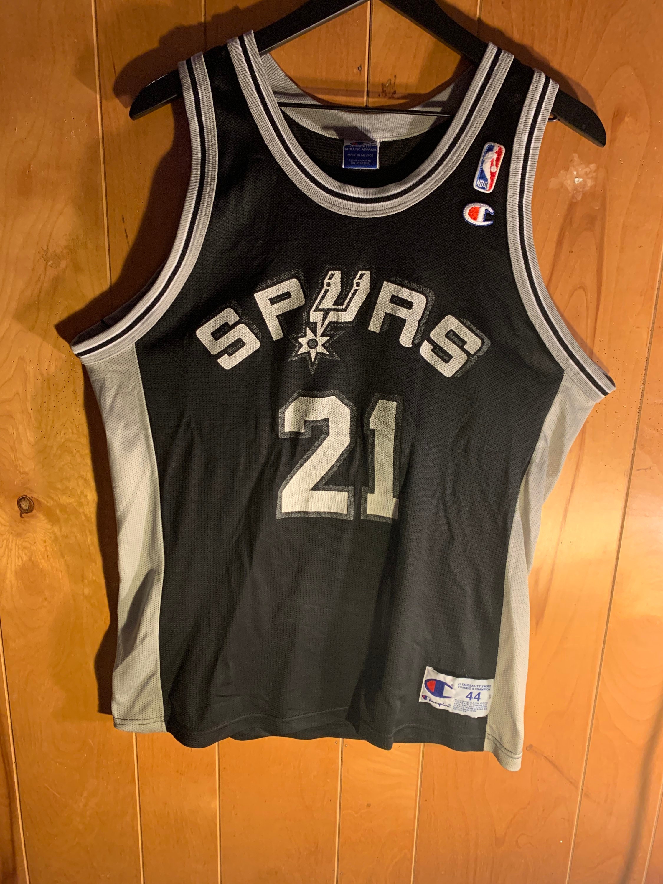 Tim duncan on sale replica jersey