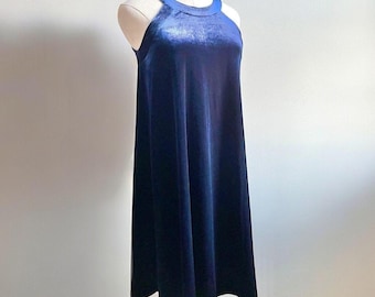 Sukienka mini z aksamitu Betsey Johnson w stylu vintage Y2K | Ciemnoniebieski, bez rękawów | Sukienka imprezowa z wysokim kołnierzem w stylu lat 20. | Rozmiar 2