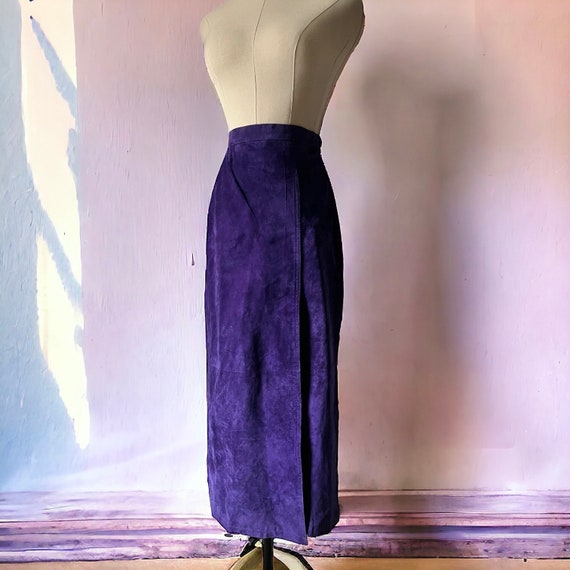 90s vintage purple suede leather maxi skirt 25W 1… - image 1